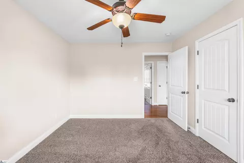 Bedroom - 504 Cornucopia Ln, Inman, SC 29349 photo 4 of 8