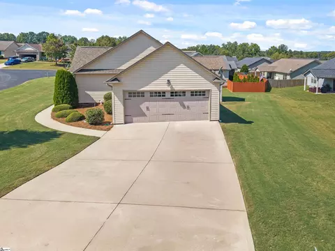 View/Area - 504 Cornucopia Ln, Inman, SC 29349 photo 1 of 7