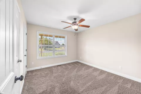 Bedroom - 504 Cornucopia Ln, Inman, SC 29349 photo 3 of 8