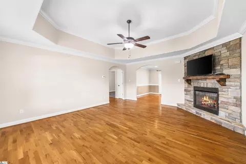Living - 504 Cornucopia Ln, Inman, SC 29349 photo 1 of 4