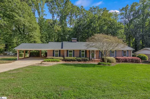 416 Ransdell Dr, Spartanburg, SC 29307