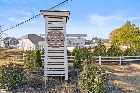 113 Twomey Cir, Simpsonville, SC 29681