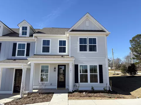 101 Twomey Cir, Simpsonville, SC 29681