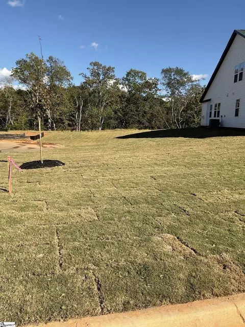 Exterior - 101 Arbor View Ln, Central, SC 29630 photo 2 of 3