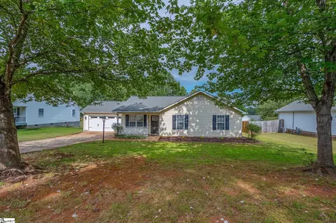 27 Ridge Rd, Greenville, SC 29617