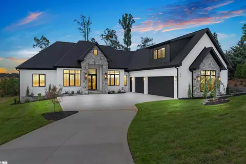 606 Monfret Ct, Moore, SC 29369