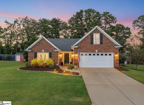 625 Ashley Commons Ct, Greer, SC 29651