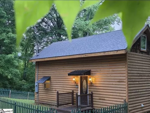 104 Lands End Dr, Iva, SC 29655