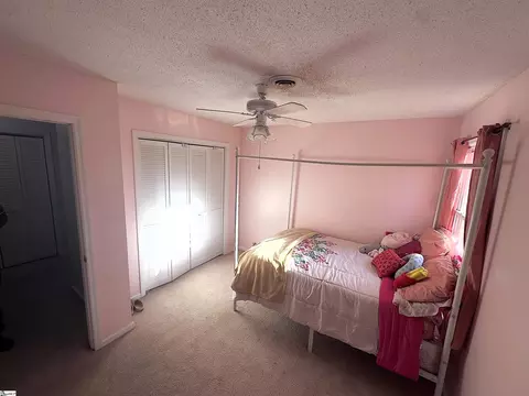Bedroom - 126 Jay Cir, Moore, SC 29369 photo 3 of 4
