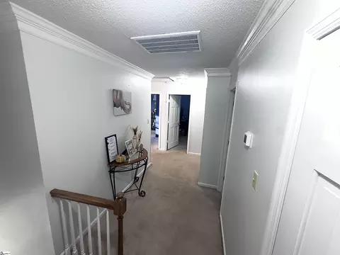 Entry Way - 126 Jay Cir, Moore, SC 29369 photo 2 of 3