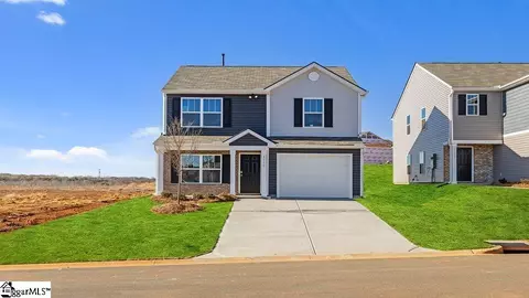 3010 Hunters Brook Dr, Boiling Springs, SC 29316