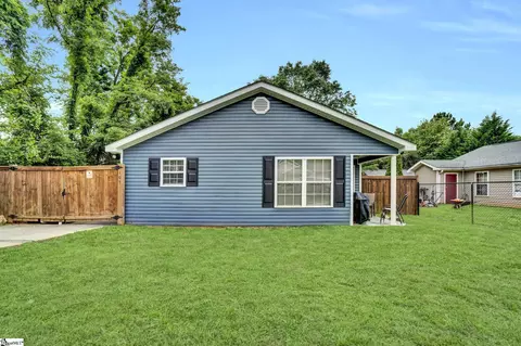 103 Jim Logan Ct, Greenville, SC 29611