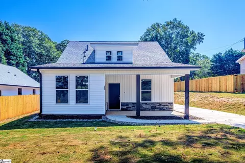 127 2nd St, Greenville, SC 29605