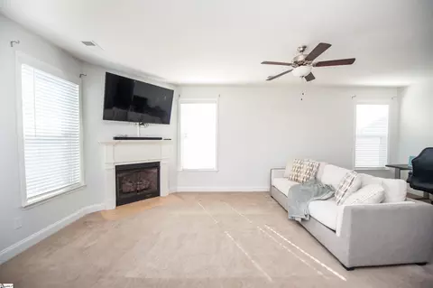 920 Ravenfield Dr, Duncan, SC 29334 photo 14