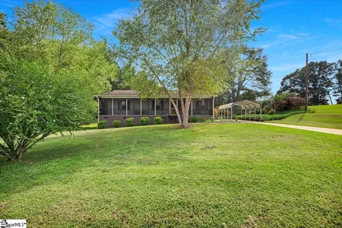 1030 Williams Rd, Piedmont, SC 29673