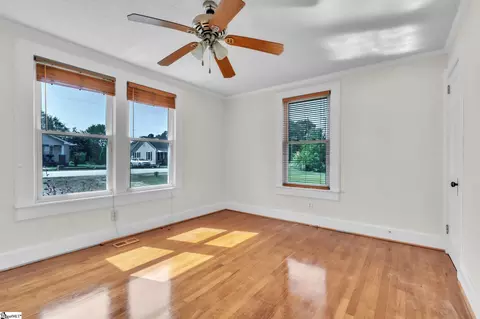 Bedroom - 407 Hampton Rd, Greer, SC 29651 photo 1 of 7