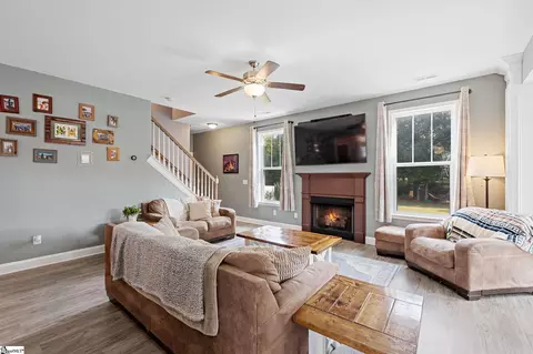 511 Turning Leaf Ln, Greer, SC 29651 photo 9