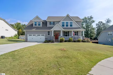 511 Turning Leaf Ln, Greer, SC 29651