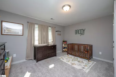 Bedroom - 293 Cecil Dr, Waterloo, SC 29384 photo 4 of 5