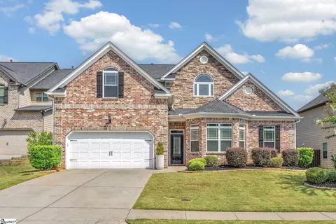 323 Sunnybrook Ln, Greer, SC 29650