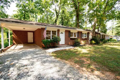 365 Amherst Dr, Spartanburg, SC 29306