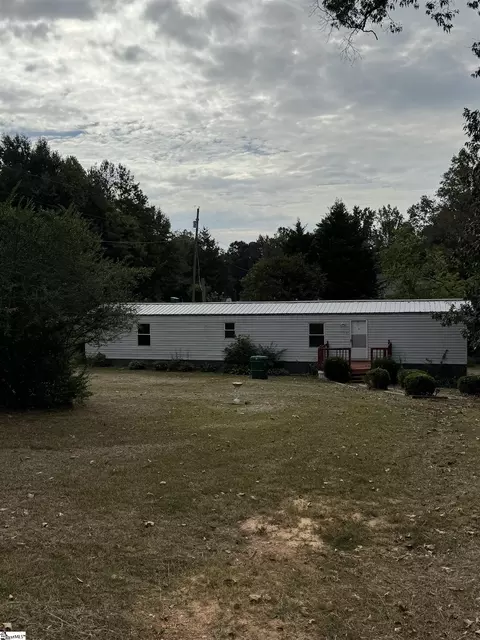 204 Misty Ln, Gaffney, SC 29340