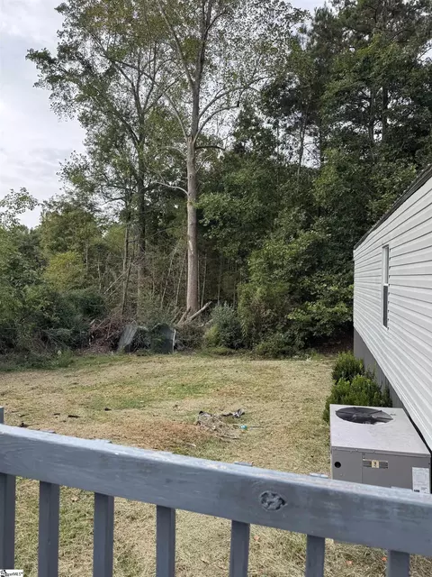 204 Misty Ln, Gaffney, SC 29340 photo 15