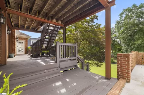 Exterior - 801 Shefwood Dr, Easley, SC 29642 photo 7 of 15