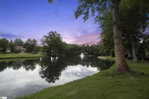 View/Area - 801 Shefwood Dr, Easley, SC 29642 photo 2 of 2