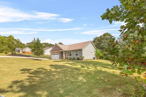 Exterior - 300 Brandon Ct, Easley, SC 29641 photo 3 of 8