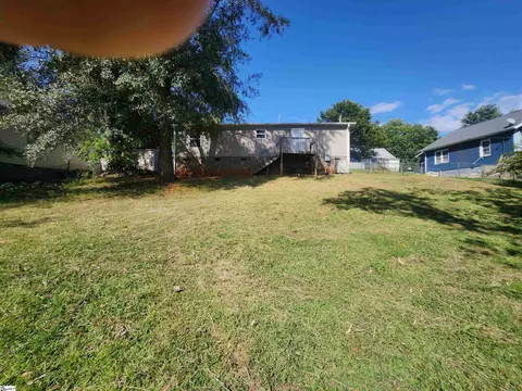 4 Ash St, Startex, SC 29377 photo 12