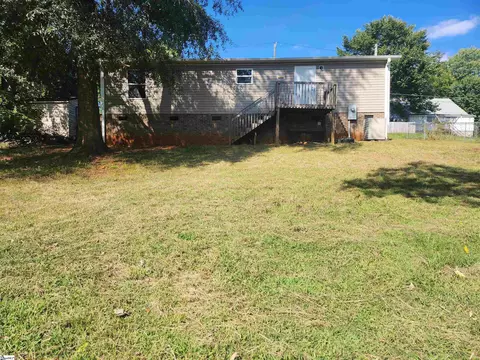 4 Ash St, Startex, SC 29377 photo 13