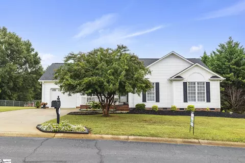 131 Chandler Downs Trl, Inman, SC 29349