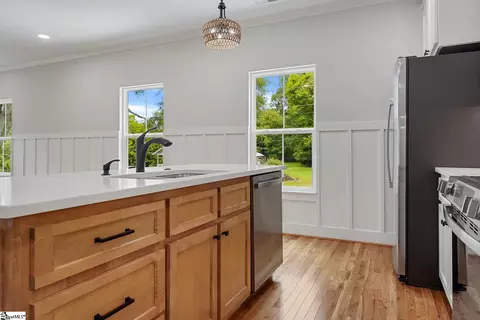 Kitchen - 504 E Main St, Pendleton, SC 29670 photo 4 of 7