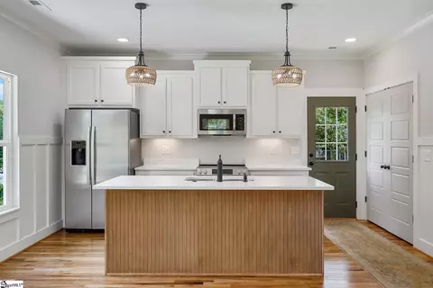 Kitchen - 504 E Main St, Pendleton, SC 29670 photo 3 of 7