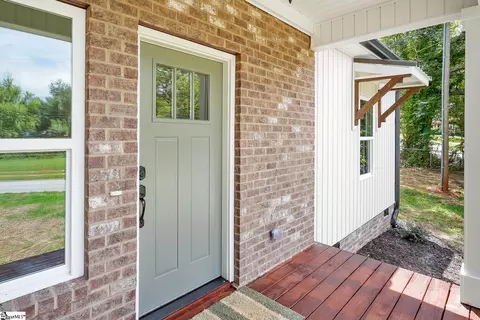 Exterior - 504 E Main St, Pendleton, SC 29670 photo 4 of 10
