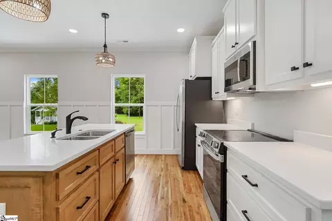 Kitchen - 504 E Main St, Pendleton, SC 29670 photo 7 of 7