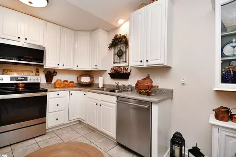 104 Reef Ct # B, Easley, SC 29642 photo 22