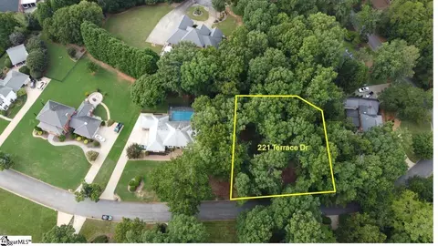 221 Terrace Dr, Anderson, SC 29621
