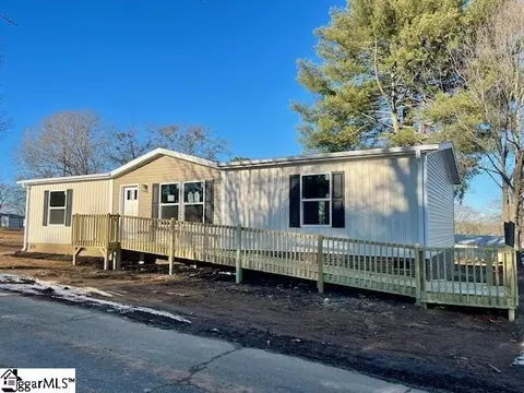 20 Pecan St, Pacolet, SC 29372