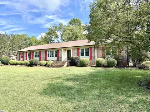 120 Elmhurst Rd, Greenville, SC 29611