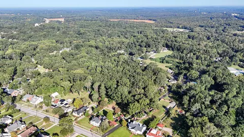 105 Downs St, Laurens, SC 29360 photo 7
