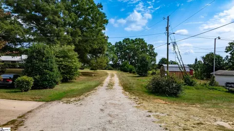 169 Cooley Bridge Rd, Pelzer, SC 29669 photo 6