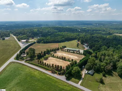 105 Smith Rd, Landrum, SC 29356