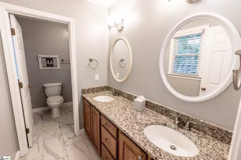 Bath - 114 Beech Ln, Anderson, SC 29621 photo 2 of 6