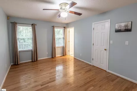 Bedroom - 114 Beech Ln, Anderson, SC 29621 photo 2 of 8