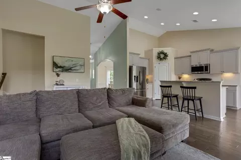 Entry Way - 119 Coppermine Dr, Easley, SC 29642 photo 3 of 7