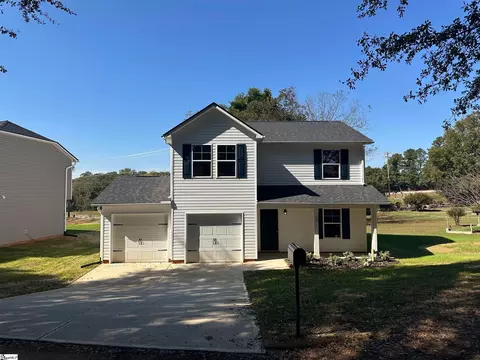17 Southern St, Liberty, SC 29657