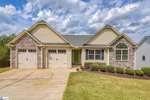 314 Gleaner Dr, Inman, SC 29349