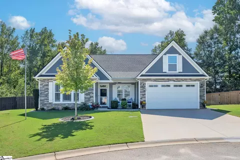 122 Marshfield Trl, Simpsonville, SC 29680